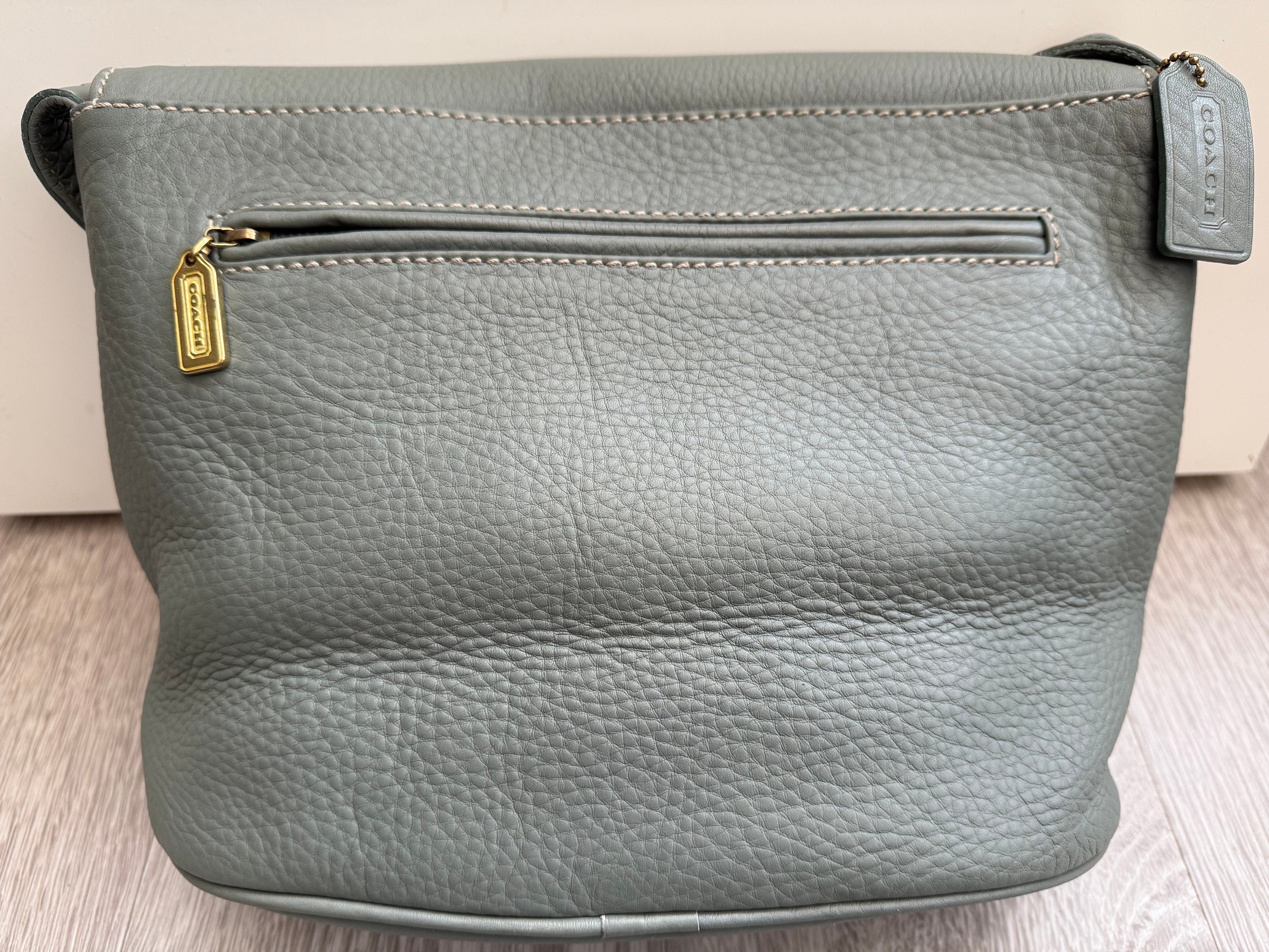Vintage Rare Seafoam Green Coach Sonoma Sling #4922 - Made in Italy Vintage Coach Sonoma Sling Backpack 4922 Seafoam | eBay main image 3