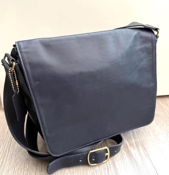 バッグ 60s Vintage Coach Station Bag Navy old 60s Vintage Coach Station Bag Navy old - メルカリ