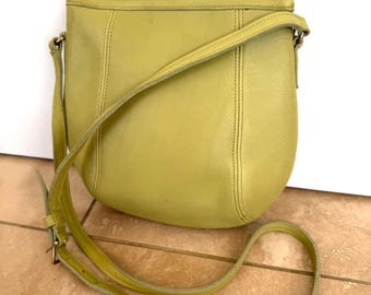 COACH Vintage Sonoma Flap Bag in Black/dark Green/spruce
