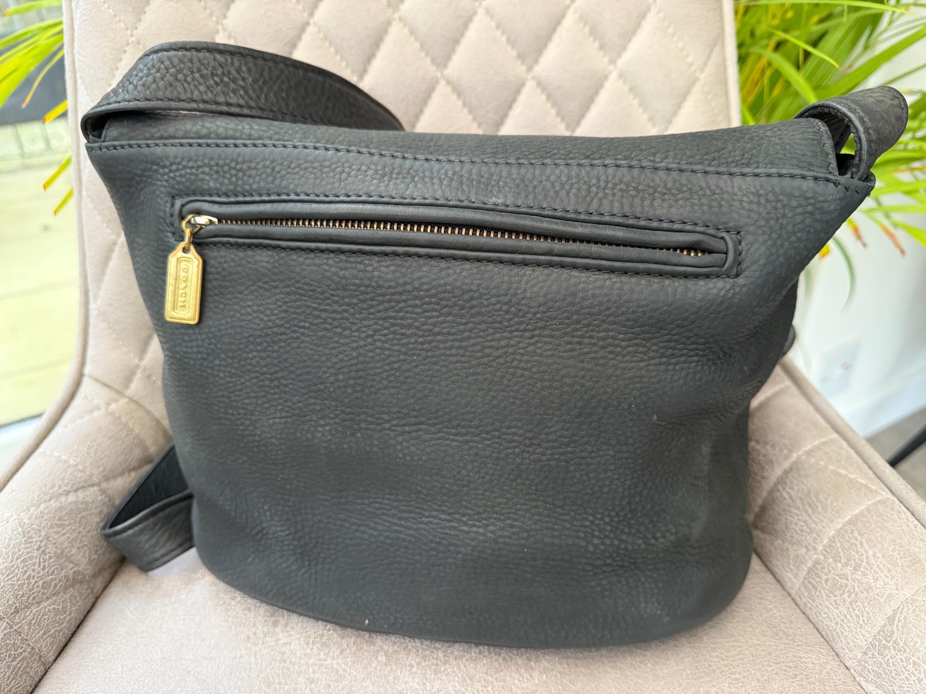 COACH Vintage Sonoma Flap Bag in Black/dark Green/spruce COACH Vintage Sonoma Flap Bag in Black/dark Green/spruce