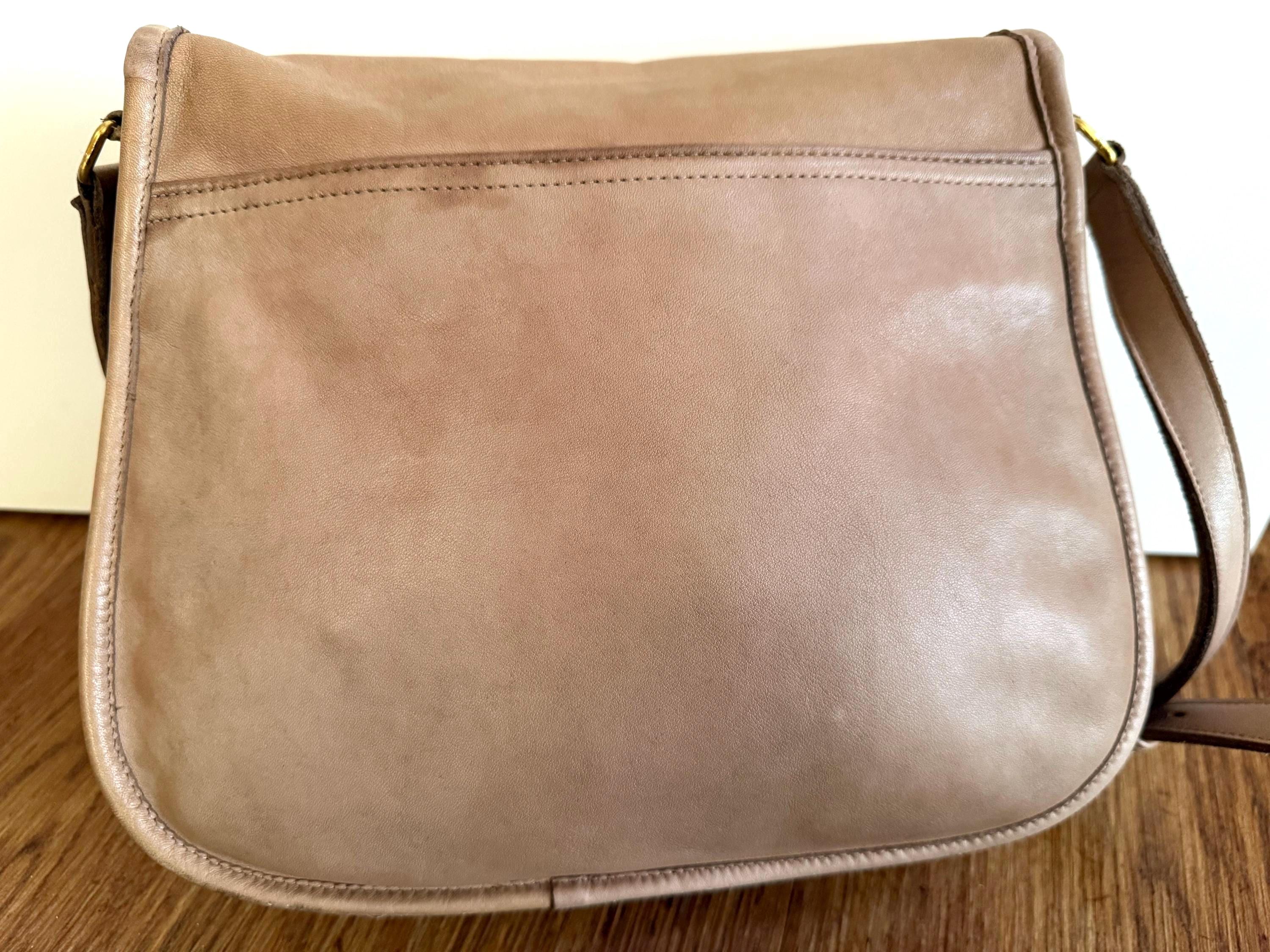 バッグ Coach Vintage 2-Way Leather Shoulder Bag Vintage Y2K Coach Tan Leather Baguette Shoulder Bag - Etsy
