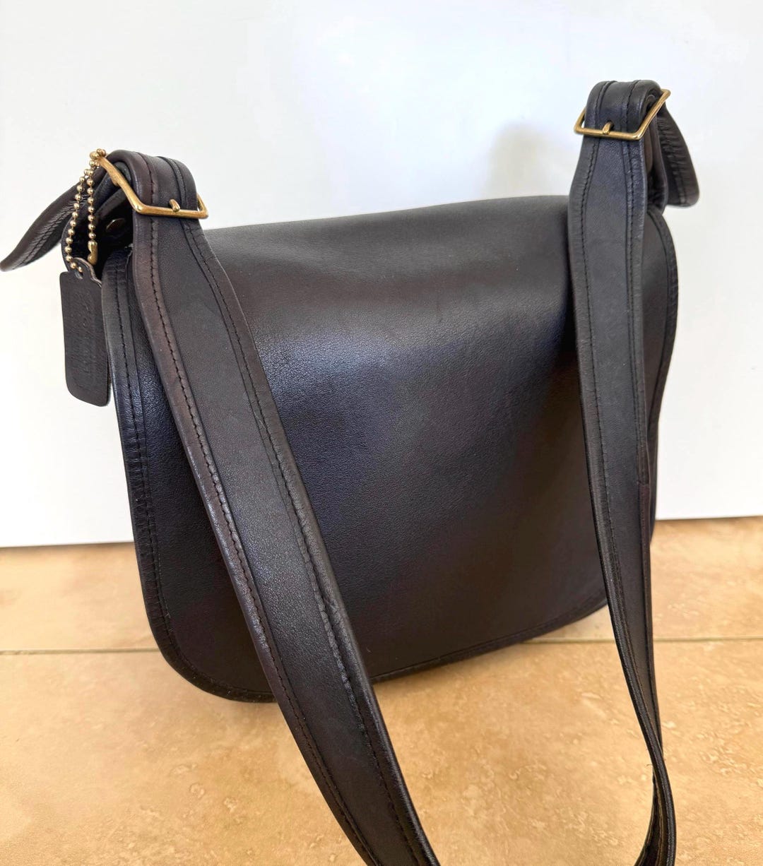 COACH Vintage Classic Shoulder Bag in Black Leather, Saddle Bag, Made — free download