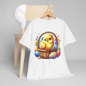 Easter Chick Tee, Spring Hope, kleurrijke paasmand, T-shirt voor een nieuw begin, vakantiekleding, lente, uniseks, kinderkleding, truien met capuchon.