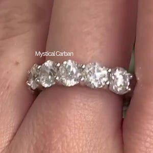Full Eternity Round Cut Moissanite Wedding Band Anniversary Gift Band Shared Prong Set Promise Ring Minimalist Stackable Band Bridal Ring