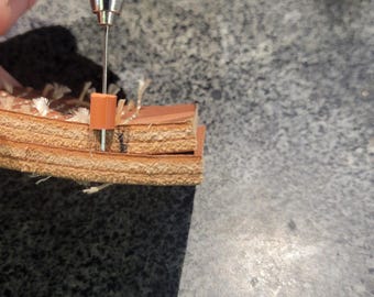 Knot Finder for your leather stitcher!
