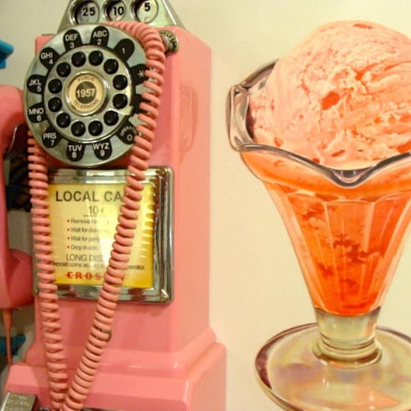 Vintage Antique 1950s Pink  Strawberry Ice Cream Party Diner Kitchen Sweets Decoration Decor Display