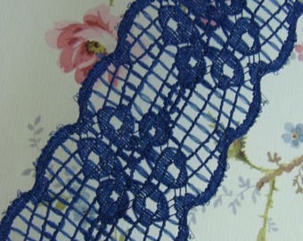 Vintage 1960s Pretty Blue Lace 2 Yards