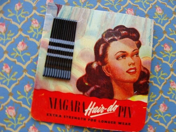 Vintage Original Bobby Pin Card Amazing Condition - image 2