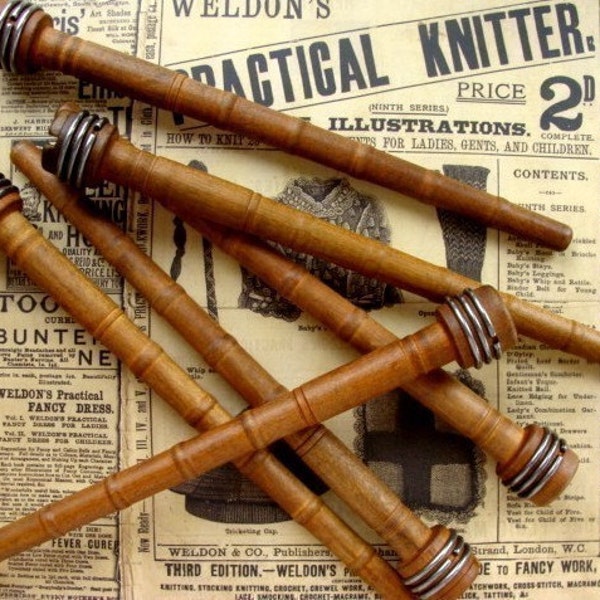 Antique Wooden Spools\/Bobbins