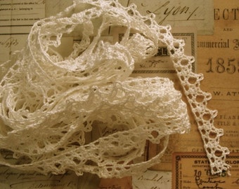 Antique Fine Crochet Yardage Old Ivory Lace