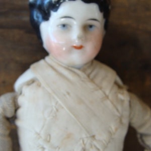Antique Sawdust Leather Body German Doll Perfect for Farmhouse or White Decor bild 3