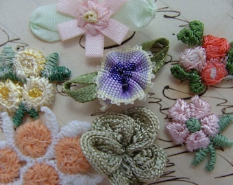 Dozen Vintage Silk Ribbon Venice Embroidery Luxurious Appliqués Victorian Roses Series Mixed lot Vintage Embellishment Flowers N026