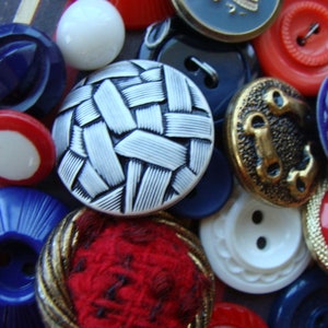 3 Dozen Antique Buttons Vintage Button Jewelry Americana Collection Lot 1776 zdjęcie 6