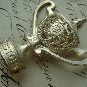 Rare Vintage Engraved Metal Silvertone Art Deco Trophy Loving Cup Stunning Brooch