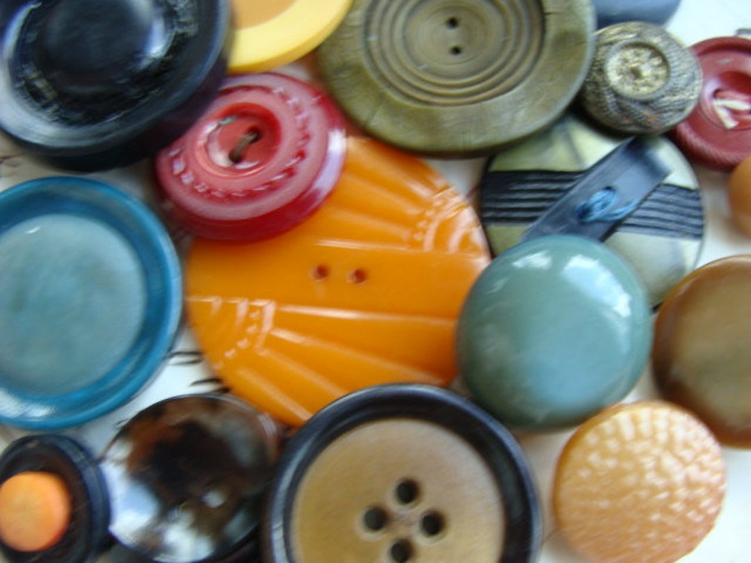 2 Dozen Antique and Vintage Buttons Harvest Fall Colors Series 920 - Etsy