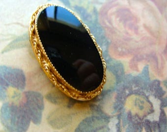 Beautiful Vintage Inlaid Filagree Genuine Black Onyx Gothic Brooch