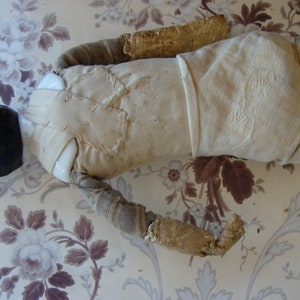Antique Sawdust Leather Body German Doll Perfect for Farmhouse or White Decor bild 9