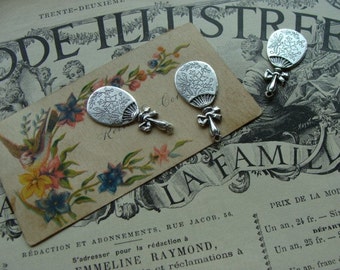 Lovely Victorian Paper Accents