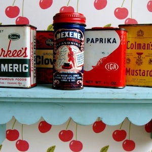 Vintage Farmhouse Rare Spice Tin Crown Colony