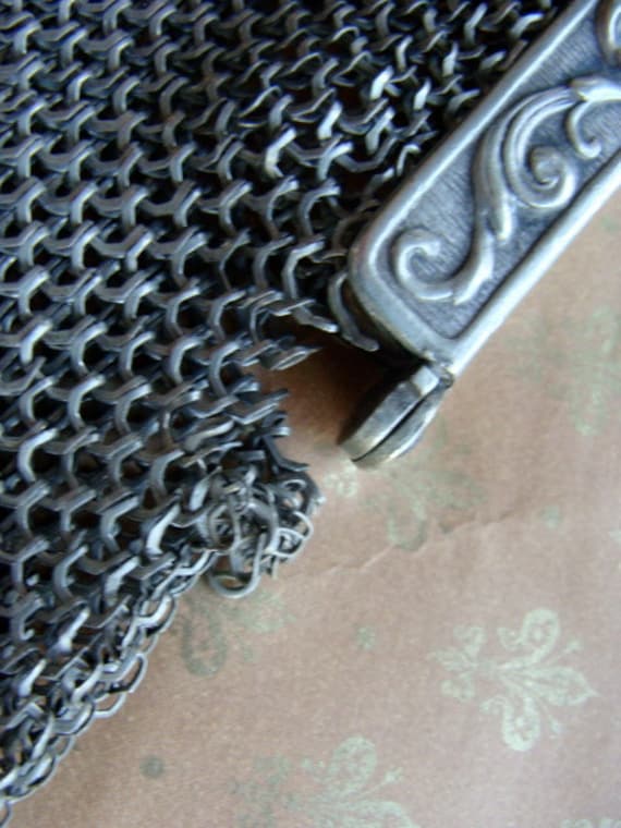 Antique Engraved Silver Mesh Victorian Edwardian… - image 4