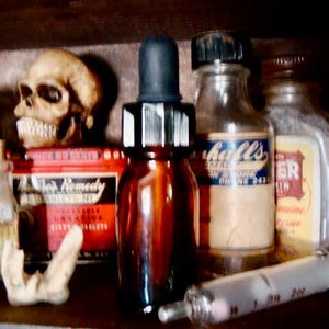 Antique Dropper
