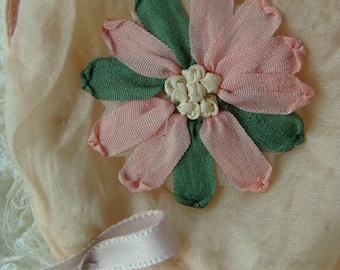 Beautiful Intoxicating Vintage Silk Ribbon Embroidery Luxurious Appliqué Mint Condition