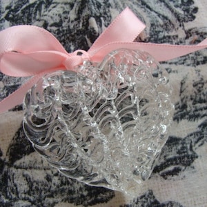 Beautiful Vintage Blown Glass Heart