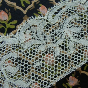 Gorgeous Antique Cotton Lace  Stunning Ivory Rich Dream Color