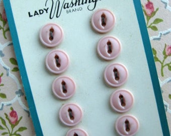 One Lady Washington 1940s Bakelite Pink Button Card