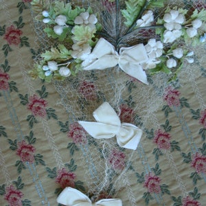 Gorgeous Vintage Birdcage Millinery Velvet Rosettes Veil Fascinator Lovely for Wedding.