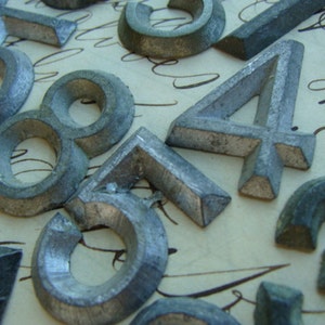 One Gorgeous Antique 1930&#39;s Lead Numbers Great for Mixed Media and Doll Houses