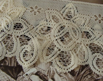Antique Gorgeous Wide Ivory Dutch Lace Stunning and Intricate 4 Inches Wide