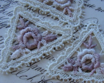 3 Pretty Vintage Lace Embroidered Lace Framed Cabbage Roses Appliqués Wonderful for Lace Journals