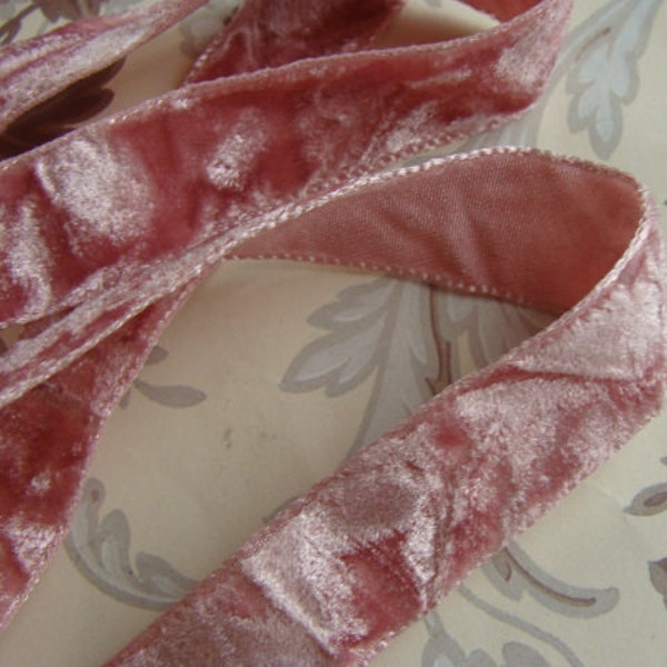 Gorgeous Pink Crushed Velvet Ribbon