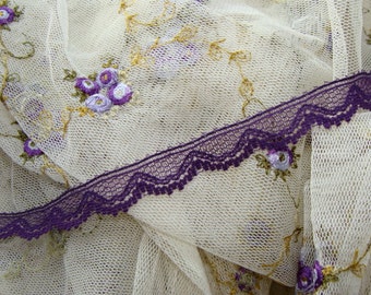 Vintage Soft Purple Lace