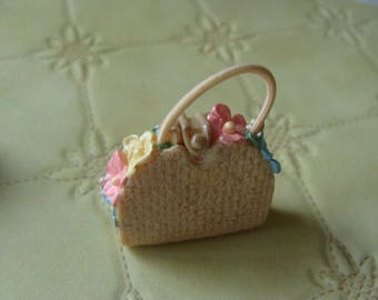 Vintage Faux Straw Purse for Blythe or Barbie Opens and will hold a lot of her items