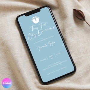 Tiny Feet Big Dreams Boy blauwe uitnodiging babyshower, bewerkbare en direct downloadbare, aanpasbare tekst, zachtblauwe ontwerpkaarten babyvoeten