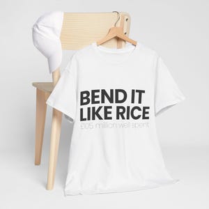 Bend it Like Rice Arsenal T-Shirt | Declan Rice Fan Shirt, Arsenal Tee | Funny Football Tee | Gooner Gift | Unisex Arsenal T-Shirt