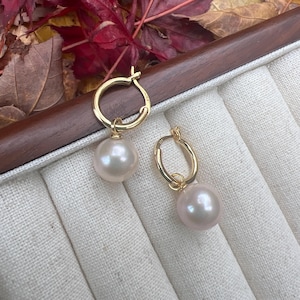 Pearl Earrings, Gift for Her, Gift for Mom, Anniversary Gift for her, Bridesmaid gifts