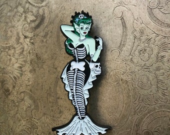 Skeleton Mermaid Babe - Enamel Pin