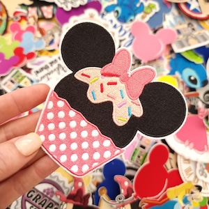 Cupcake Embroidered Patch Disneyland snack Iron or stitch - Clothes - Denim Jackets - Hats -Bags