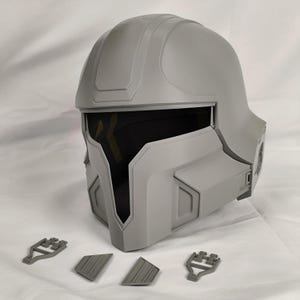 Champion of the People helmet - HD 2