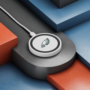 Philadelphia Eagles Inspired Wireless Charging Pad