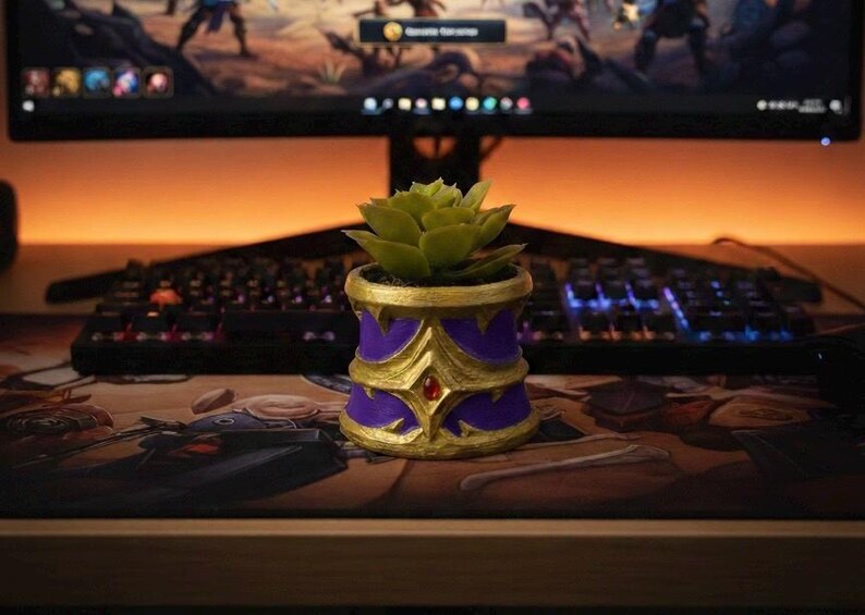 World of Warcraft inspired succulant planter (plant included) Purple