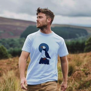 Herr-T-shirt med lunnefågel - ekologisk bomull, miljövänlig, vegansk stil