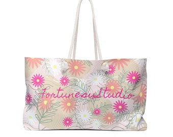 Personalized Floral Weekender Bag, Customized Travel Duffle, Monogrammed Overnight Bag, Floral Tote for Women, Weekend Getaway Essential