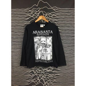 Vivi t shirt - Etsy 日本