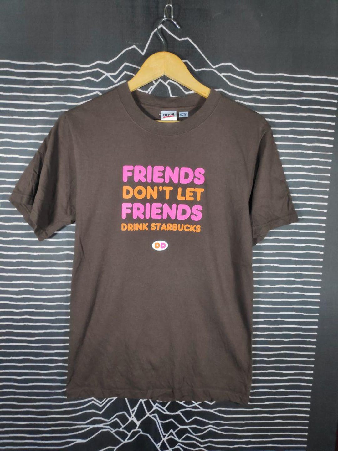 Vtg 00s Dunkin Donuts Beats Starbucks Promo Tee Size S - Etsy