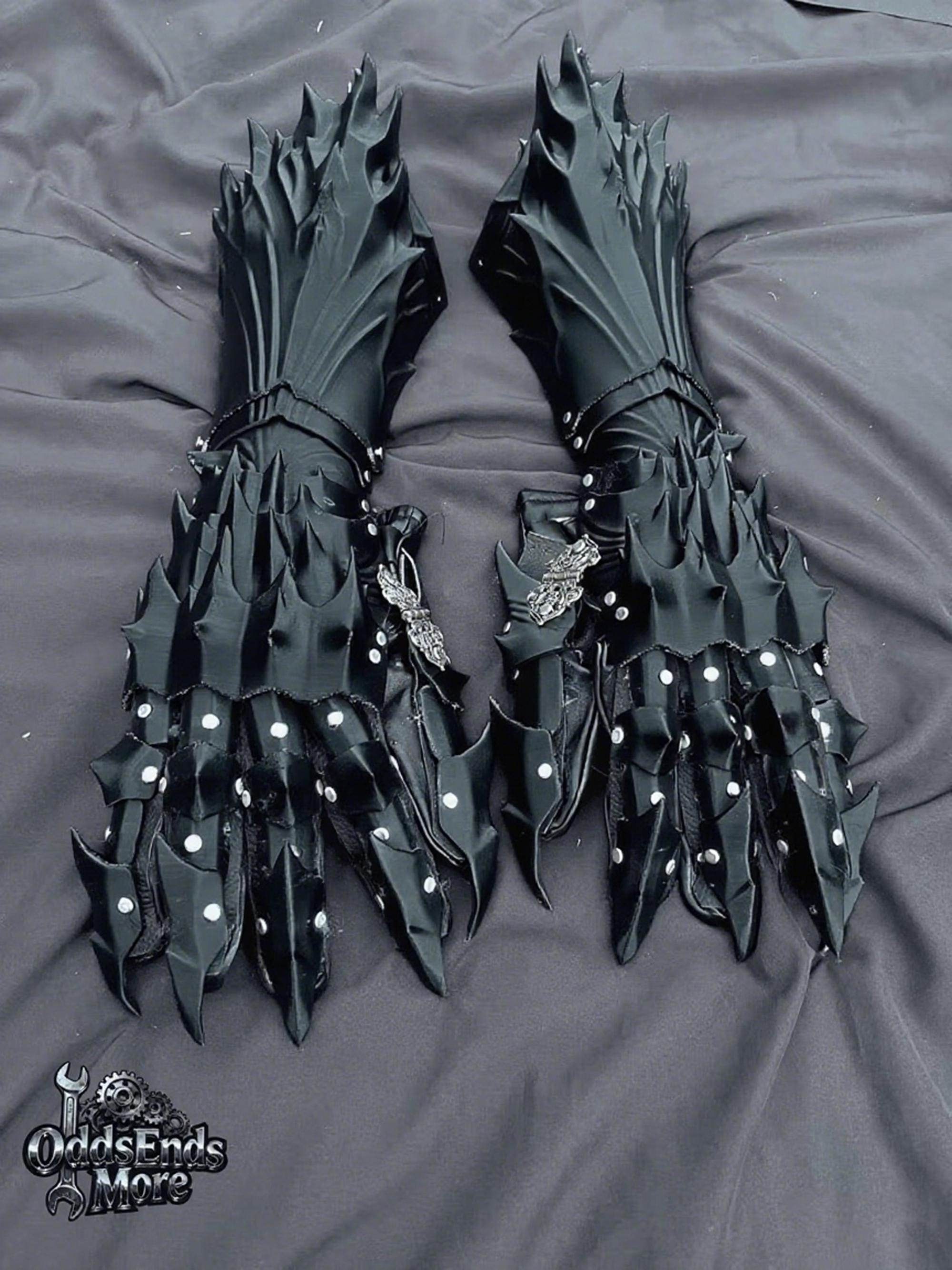 Drake Knight Gauntlets - Custom Metal Coating Colors | Elden Ring 3D ...