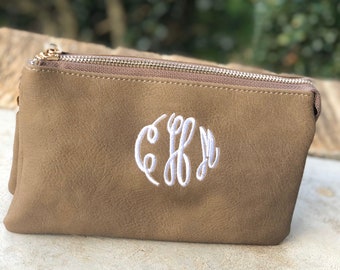 personalized wristlet, personalized wallet, monogram wallet, monogram wristlet, womens purse, personalized crossbody